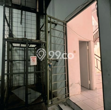 Gudang Komersial Disewakan di Penjaringan Jakarta Utara Luas 720m2 Gudang Komersial Disewakan di Penjaringan Jakarta Utara Luas 720m2