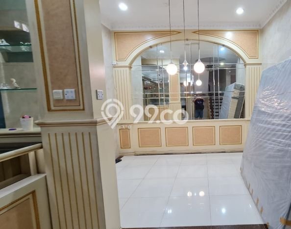 Hot Offer Hunian Mewah Ideal dan Luas di Penjaringan, Jakarta Utara Hot Offer Hunian Mewah Ideal dan Luas di Penjaringan, Jakarta Utara