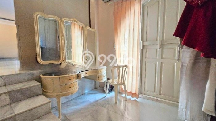 Dijual Hunian Mewah dengan Fasilitas Sekitar Komplit di Penjaringan, Jakarta Utara Dijual Hunian Mewah dengan Fasilitas Sekitar Komplit di Penjaringan, Jakarta Utara
