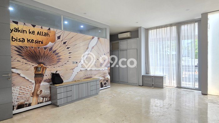 Dijual Rumah Elit Exclusive di Kebayoran Baru, Jakarta Selatan Dijual Rumah Elit Exclusive di Kebayoran Baru, Jakarta Selatan