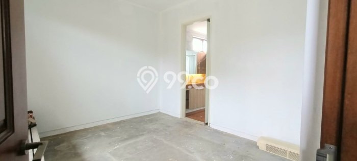 Dijual Rumah Luas Megah Dengan View Eksklusif di Villa Meruya, Jakarta Barat Dijual Rumah Luas Megah Dengan View Eksklusif di Villa Meruya, Jakarta Barat