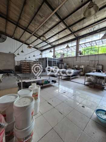 Pabrik Dijual di Bandung LT 1185m2 & LB 700m2 Lokasi Terbaik! Pabrik Dijual di Bandung LT 1185m2 & LB 700m2 Lokasi Terbaik!