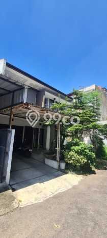 Dijual Hunian Rumah Terawat 4 Kamar di Sudirman, Bandung Dijual Hunian Rumah Terawat 4 Kamar di Sudirman, Bandung