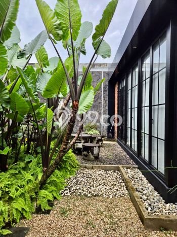 Dijual Rumah Mewah Megah Dengan View Eksklusif di BSD De Park, Tangerang Dijual Rumah Mewah Megah Dengan View Eksklusif di BSD De Park, Tangerang