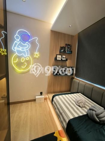 Rumah Mewah LB 160m2 Siap Pakai Desain Elegan di BSD City, Tangerang Rumah Mewah LB 160m2 Siap Pakai Desain Elegan di BSD City, Tangerang