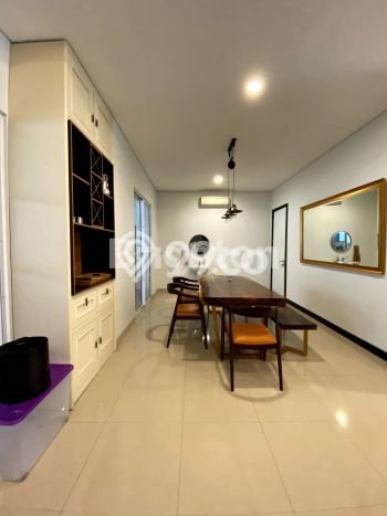 Sewa Rumah Murah di BSD De Park Tangerang dengan 5 KT Sewa Rumah Murah di BSD De Park Tangerang dengan 5 KT