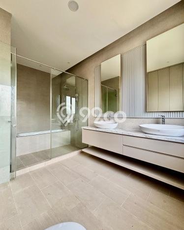 Dijual Rumah Luas Elegan Dengan View Eksklusif di BSD City, Tangerang Dijual Rumah Luas Elegan Dengan View Eksklusif di BSD City, Tangerang