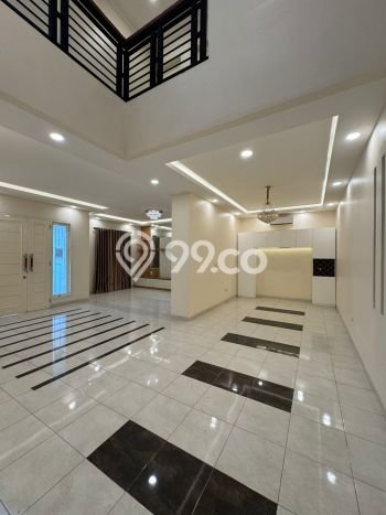 Rumah Mewah Dijual LT 165m2 di BSD, Tangerang Selatan Rumah Mewah Dijual LT 165m2 di BSD, Tangerang Selatan