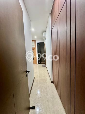 Ready to Use! Premium House LT 200m2 Desain Elegan di BSD City Ready to Use! Premium House LT 200m2 Desain Elegan di BSD City