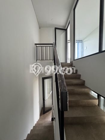 Ruko Bagus Dijual LB 235m2 Lokasi Strategis Tangerang Area Cocok untuk Berbisnis Ruko Bagus Dijual LB 235m2 Lokasi Strategis Tangerang Area Cocok untuk Berbisnis