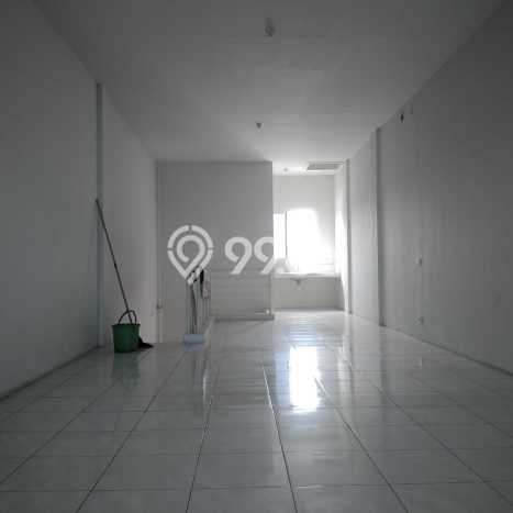 Ruko Area Strategis di , Luas 168m2m², Jalan Strategis Ruko Area Strategis di , Luas 168m2m², Jalan Strategis