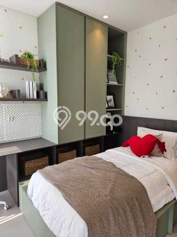 Rumah Strategis dengan Luas Tanah 105m2m² dan Luas Bangunan 150m2m² di Kawasan , Surabaya Rumah Strategis dengan Luas Tanah 105m2m² dan Luas Bangunan 150m2m² di Kawasan , Surabaya