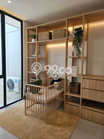 HUNIAN BERKELAS! Rumah Premium , Surabaya, LT 75m2m² Luas Bangunan 100m2m² HUNIAN BERKELAS! Rumah Premium , Surabaya, LT 75m2m² Luas Bangunan 100m2m²