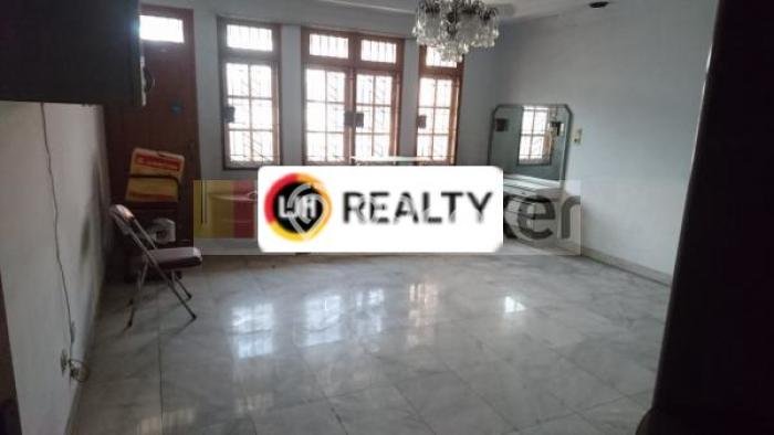 Rumah Luas Asri 3 KT Siap Pakai di Kedoya Utara Jakarta Barat Rumah Luas Asri 3 KT Siap Pakai di Kedoya Utara Jakarta Barat