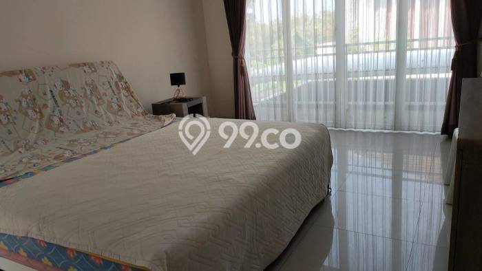Dijual Rumah Premium dengan Fasilitas Sekitar Lengkap di Wiyung, Surabaya Dijual Rumah Premium dengan Fasilitas Sekitar Lengkap di Wiyung, Surabaya