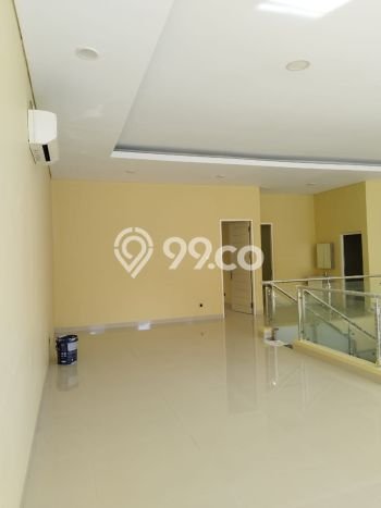 Rumah Mewah LB 350m2 Siap Pakai Desain Elegan di Pakuwon CIty, Surabaya Rumah Mewah LB 350m2 Siap Pakai Desain Elegan di Pakuwon CIty, Surabaya