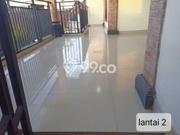 HARGA MENARIK! Vila di , Area 270m2m², Lingkungan Tenang dan aman HARGA MENARIK! Vila di , Area 270m2m², Lingkungan Tenang dan aman