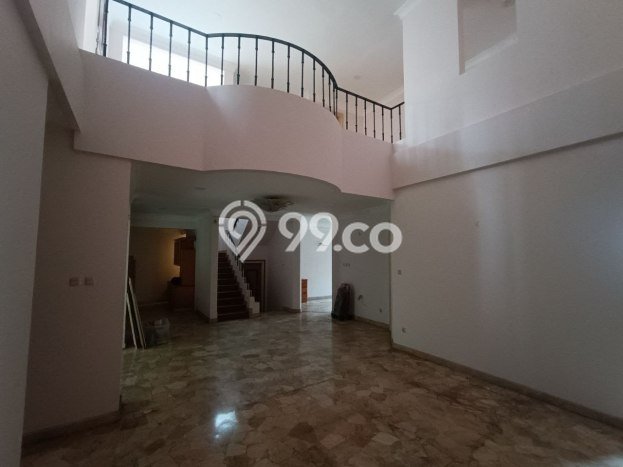 Jual Rumah Luas Elegan Dengan View Eksklusif di Tubagus Ismail, Bandung Jual Rumah Luas Elegan Dengan View Eksklusif di Tubagus Ismail, Bandung