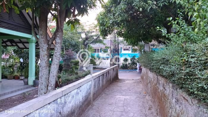 Jual Rumah Luas Elegan Dengan View Cantik di Cikutra, Bandung Jual Rumah Luas Elegan Dengan View Cantik di Cikutra, Bandung