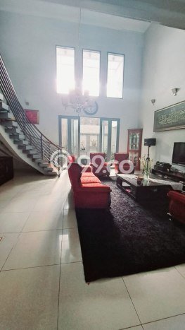 Rumah Luxury Modern Siap Huni di Buah Batu Bandung Rumah Luxury Modern Siap Huni di Buah Batu Bandung