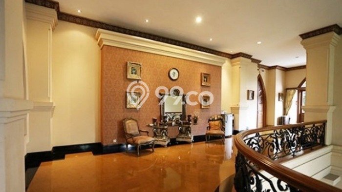 Dijual Rumah Luas Megah Dengan View Eksklusif di Ciumbuleuit, Bandung Dijual Rumah Luas Megah Dengan View Eksklusif di Ciumbuleuit, Bandung