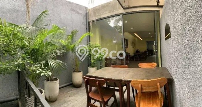 Ready to Use! Premium House LT 437m2 Desain Modern di Sayap Dago Ready to Use! Premium House LT 437m2 Desain Modern di Sayap Dago