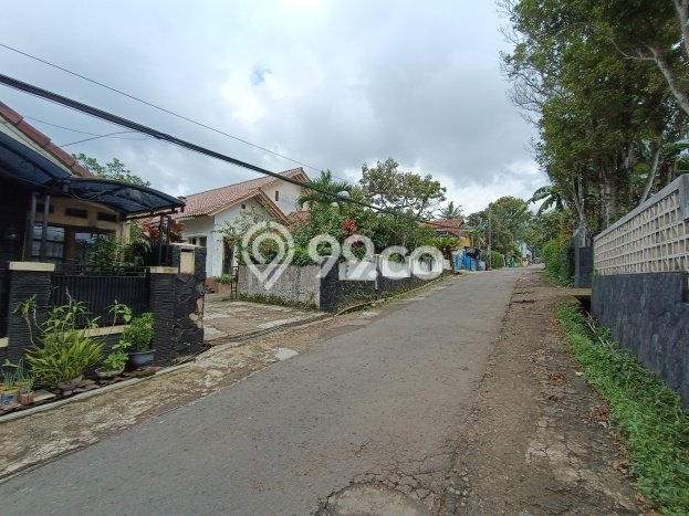 Tanah Dijual Lokasi Strategis di Bandung dengan Luas 3200m2 Tanah Dijual Lokasi Strategis di Bandung dengan Luas 3200m2