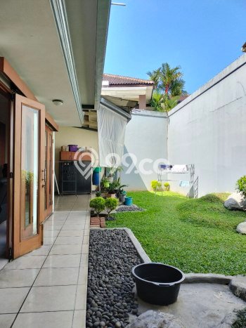 Rumah Luxury Modern Siap Huni di Setra Sari Bandung Rumah Luxury Modern Siap Huni di Setra Sari Bandung