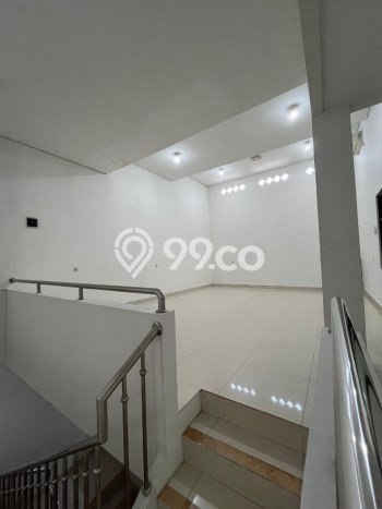 Rumah Modern Cantik 4 KT Siap Huni di Batununggal Rumah Modern Cantik 4 KT Siap Huni di Batununggal