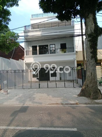 Dijual! Ruko di Riau Bandung LT 169m2 / LB 400m2 Kawasan Bisnis Dijual! Ruko di Riau Bandung LT 169m2 / LB 400m2 Kawasan Bisnis
