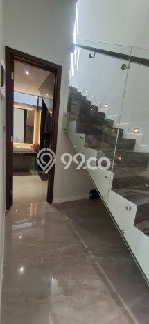 Hunian Elit LB 335m2 Siap Huni Desain Elegan di Citraland, Surabaya Hunian Elit LB 335m2 Siap Huni Desain Elegan di Citraland, Surabaya
