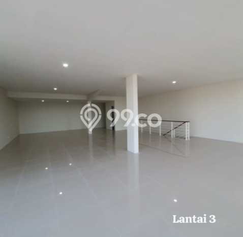 Ruko Dijual di Prime Area Surabaya Luas 450m2 Ruko Dijual di Prime Area Surabaya Luas 450m2