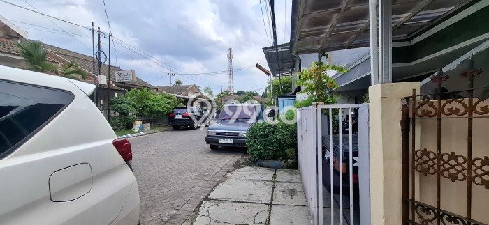 For Sale Rumah 2 Kamar Lokasi Strategis Bagus dan Strategis di Sidoarjo For Sale Rumah 2 Kamar Lokasi Strategis Bagus dan Strategis di Sidoarjo