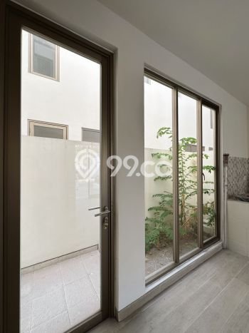 For Sale Rumah 3 Kamar Lokasi Ideal Nyaman dan Strategis di Waru For Sale Rumah 3 Kamar Lokasi Ideal Nyaman dan Strategis di Waru
