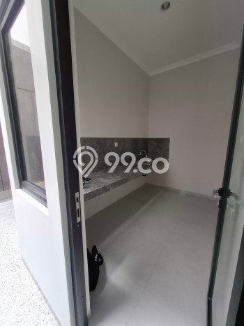 Rumah Luxury Modern Siap Huni di Dharma Husada Surabaya Rumah Luxury Modern Siap Huni di Dharma Husada Surabaya