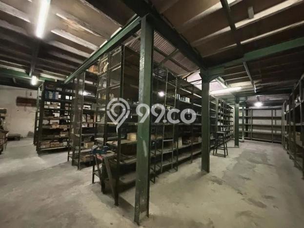 Ruko Komersial Dijual di Bubutan Surabaya LT 105m2 & LB 618m2 Ruko Komersial Dijual di Bubutan Surabaya LT 105m2 & LB 618m2