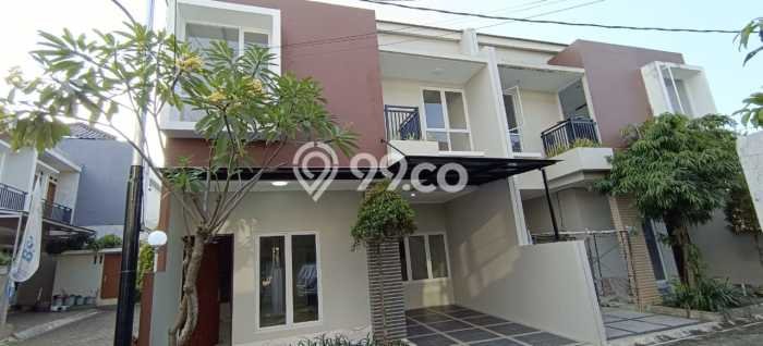 Dijual Rumah Strategis Bagus Punya 4 KT di Jagakarsa Jakarta Selatan SHM Dijual Rumah Strategis Bagus Punya 4 KT di Jagakarsa Jakarta Selatan SHM