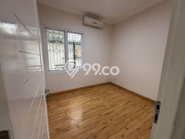 Hunian Nyaman Asri 4 KT Siap Pakai di Sektor 9-Bintaro Tangerang Selatan Hunian Nyaman Asri 4 KT Siap Pakai di Sektor 9-Bintaro Tangerang Selatan