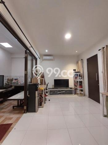 Rumah Modern 2 KT di Graha Raya Tangerang Selatan Semi Furnished Rumah Modern 2 KT di Graha Raya Tangerang Selatan Semi Furnished