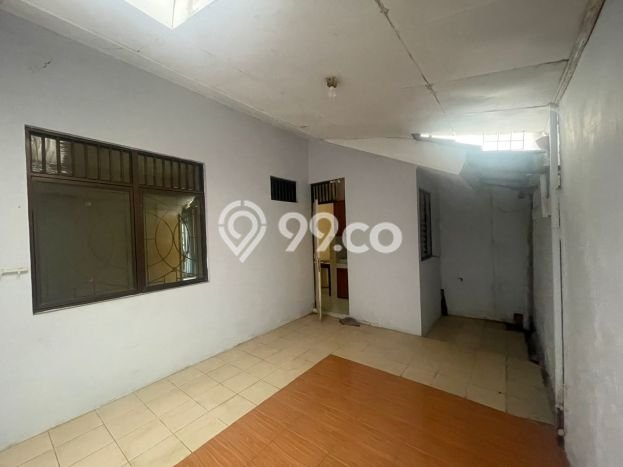 Rumah Luas Asri 2 KT Siap Huni di BSD Griya Loka Tangerang Rumah Luas Asri 2 KT Siap Huni di BSD Griya Loka Tangerang