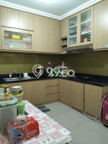Rumah Modern 4 KT LT 112m2 di BSD Griya Loka Rumah Modern 4 KT LT 112m2 di BSD Griya Loka