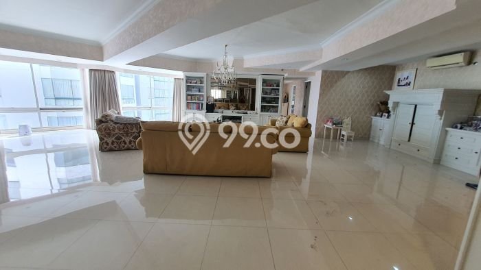 Hunian Apartemen Eksklusif untuk Dijual di Jakarta Barat dengan 4 BR & 3 Kamar Mandi Hunian Apartemen Eksklusif untuk Dijual di Jakarta Barat dengan 4 BR & 3 Kamar Mandi