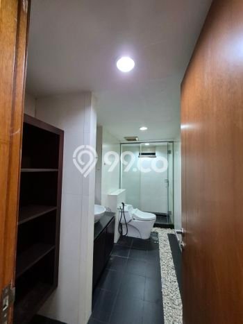 Apartemen Siap Pakai 3 BR dengan Harga Terjangkau di Area Grogol Petamburan, Jakarta Barat Apartemen Siap Pakai 3 BR dengan Harga Terjangkau di Area Grogol Petamburan, Jakarta Barat