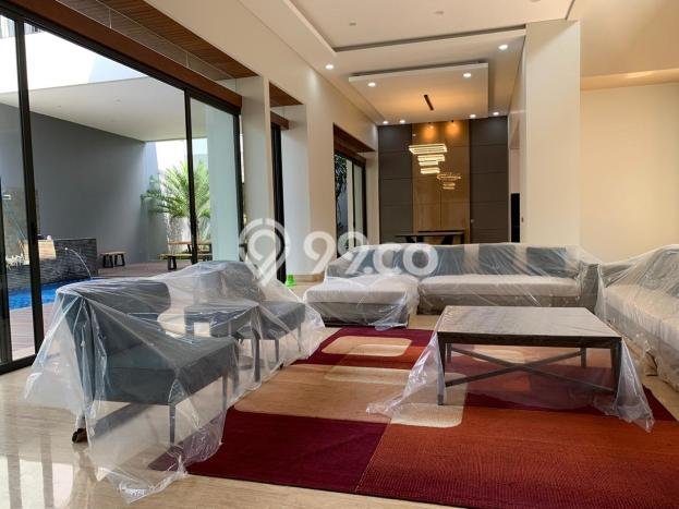 Jual Cepat Hunian Elegan Klasik di Tangerang Jual Cepat Hunian Elegan Klasik di Tangerang