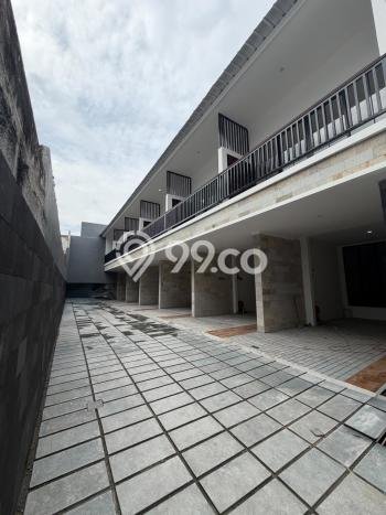 Rumah Modern 3 KT di Menteng Dalam Jakarta Selatan Unfurnished Rumah Modern 3 KT di Menteng Dalam Jakarta Selatan Unfurnished