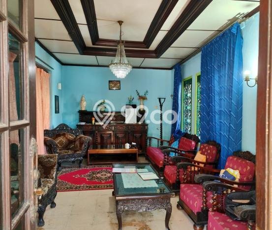 Rumah Luxury Modern Tanpa Renovasi di Rawamangun Jakarta Timur Rumah Luxury Modern Tanpa Renovasi di Rawamangun Jakarta Timur