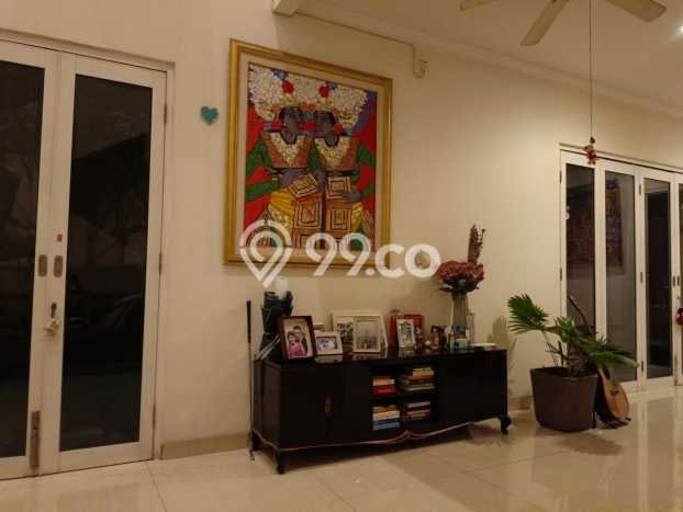 Rumah Mewah LB 315m2 Siap Pakai Desain Elegan di Alam Sutera, Tangerang Rumah Mewah LB 315m2 Siap Pakai Desain Elegan di Alam Sutera, Tangerang