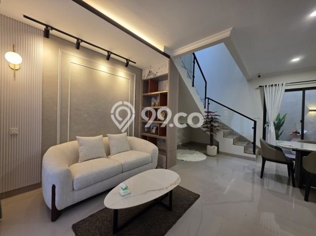 Jual Rumah Luas Elegan Dengan View Cantik di Gading Serpong, Tangerang Jual Rumah Luas Elegan Dengan View Cantik di Gading Serpong, Tangerang