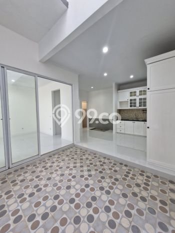Dijual Rumah Premium dengan Fasilitas Sekitar Komplit di BSD, Tangerang Selatan Dijual Rumah Premium dengan Fasilitas Sekitar Komplit di BSD, Tangerang Selatan