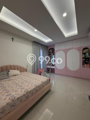 Hunian Mewah LB 217m2 Siap Pakai Desain Elegan di Gading Serpong, Tangerang Hunian Mewah LB 217m2 Siap Pakai Desain Elegan di Gading Serpong, Tangerang